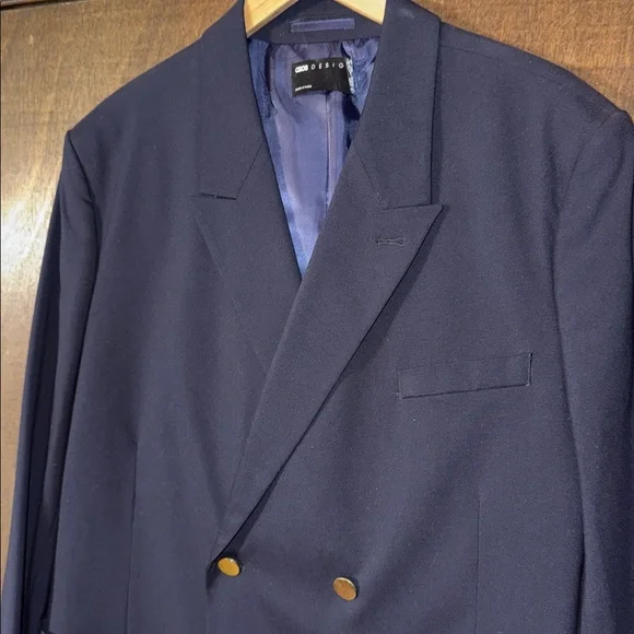 Mens 46r navy blue double breasted blazer with gold buttons - Picture 2 of 3